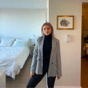 Oversized chic black and white gingham blazer